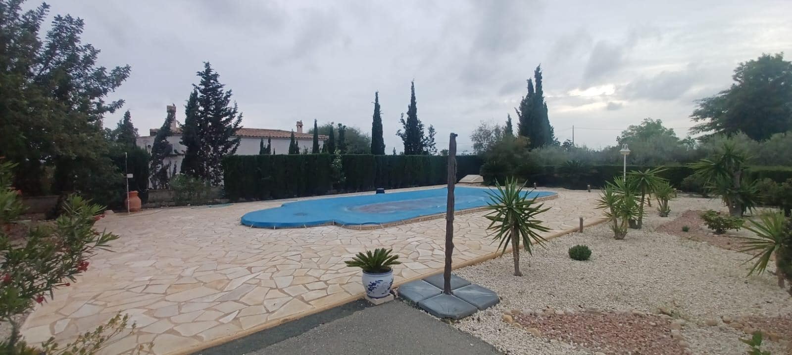 4 makuuhuone Maalaistalo myytävänä paikassa Elche / Elx mukana uima-altaan 
autotalli - 462 000 € (Ref: 9422414)