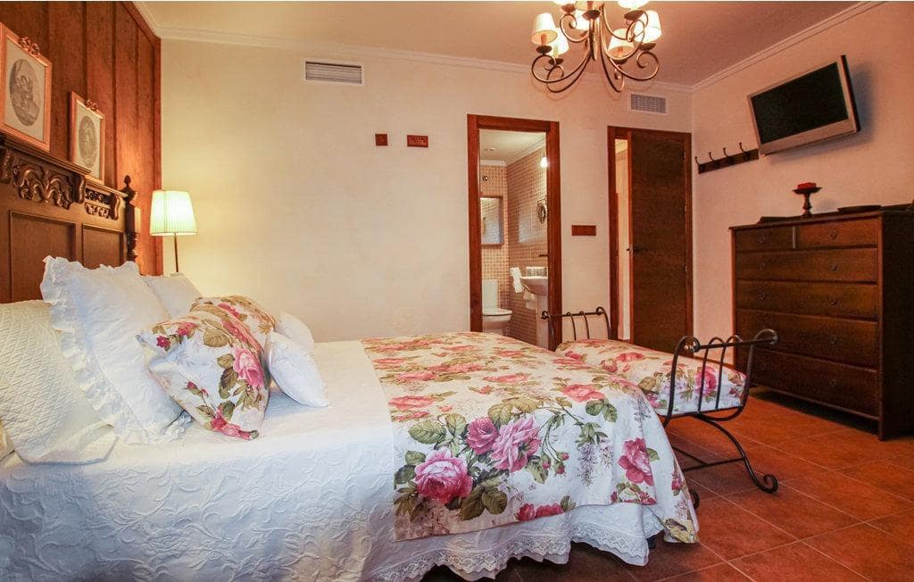 4 sypialnia Willa na sprzedaż w Orihuela z basenem garażem - 550 000 € (Ref: 9424440)