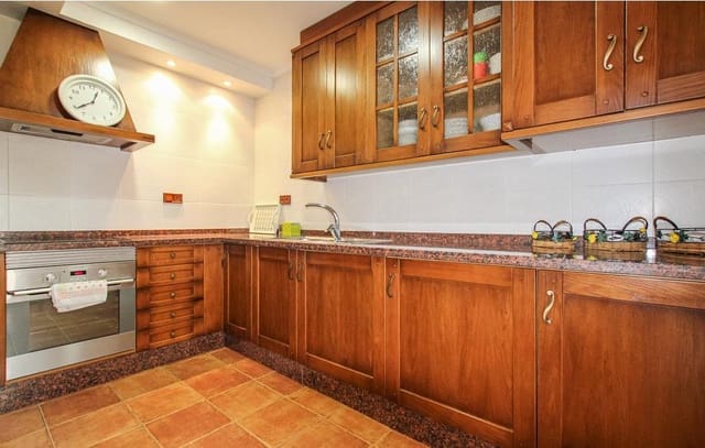 4 bedroom Villa for sale in Montepinar - La Aparecida - Raiguero, Orihuela with pool garage - € 550,000 (Ref: 9424440)