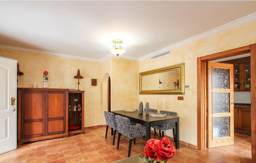 4 sypialnia Willa na sprzedaż w Orihuela z basenem garażem - 550 000 € (Ref: 9424440)