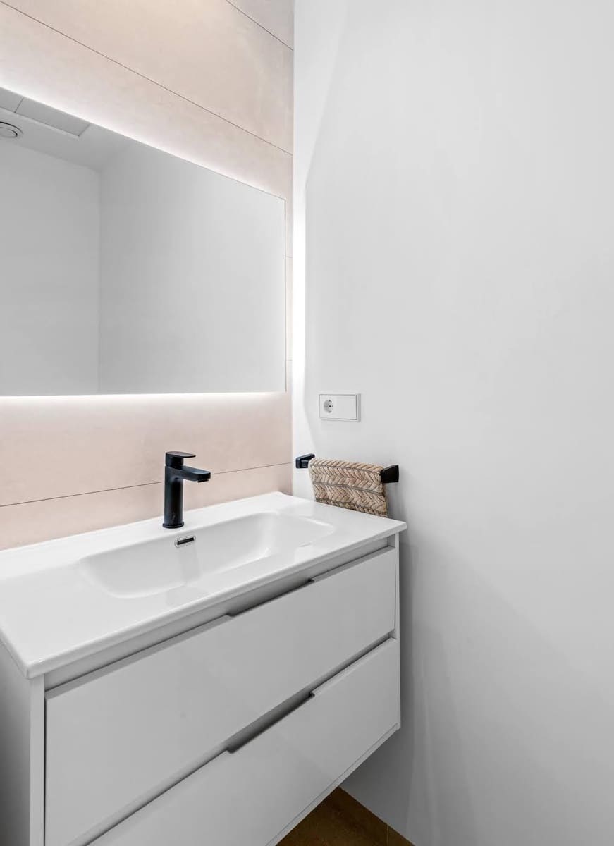 3 bedroom Villa for sale in Los Montesinos with pool - € 535,000 (Ref: 9424441)