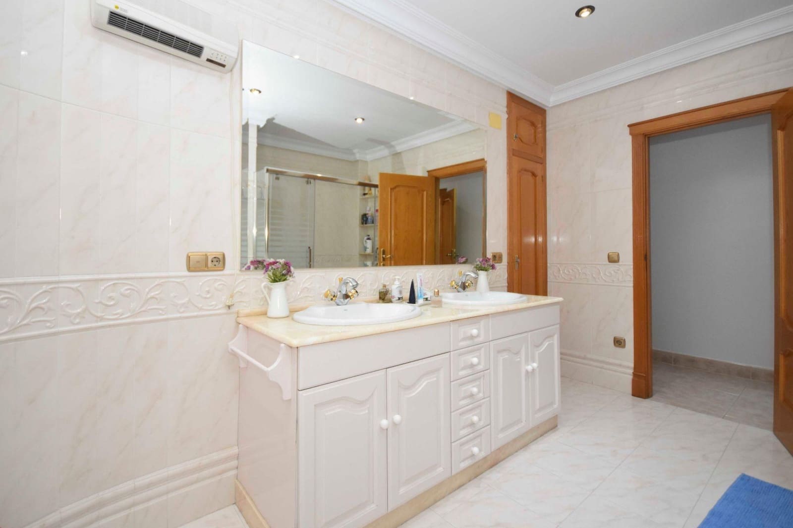 7 bedroom Villa for sale in Orihuela with pool garage - € 530,000 (Ref: 9424442)