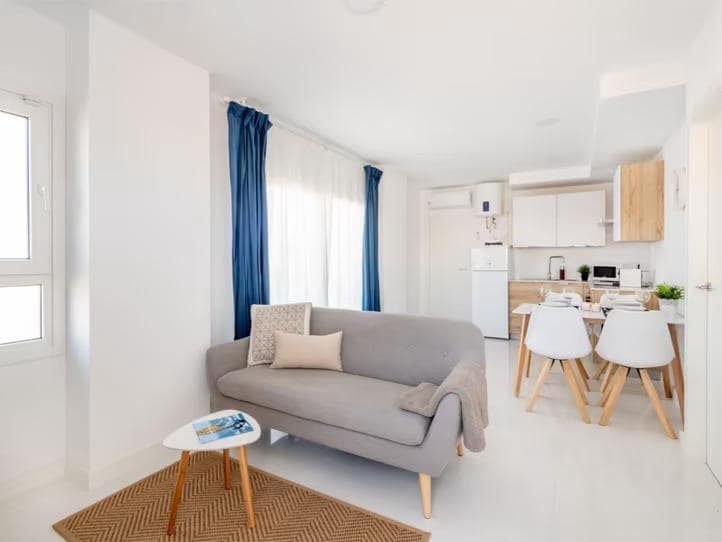 10 bedroom Hotel for sale in Santa Pola with pool - € 2,830,000 (Ref: 9424443)