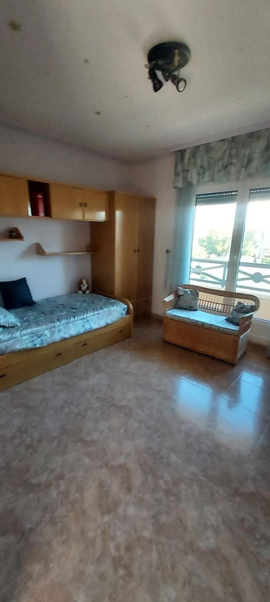 Chalet de 4 habitaciones en Elche / Elx en venta - 830.000 € (Ref: 9427188)