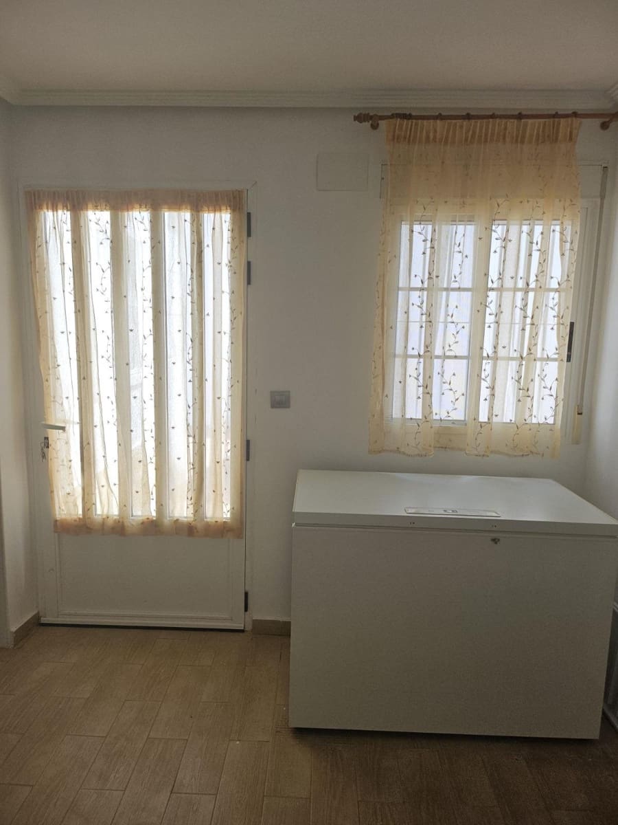 3 quarto Moradia para venda em Arenales del Sol com piscina garagem - 740 000 € (Ref: 9427189)