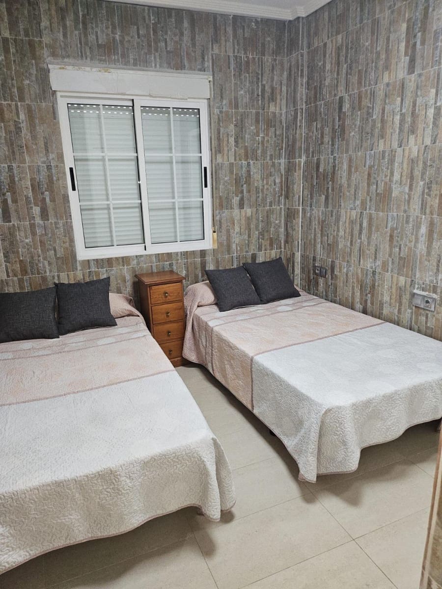 3 quarto Moradia para venda em Arenales del Sol com piscina garagem - 740 000 € (Ref: 9427189)