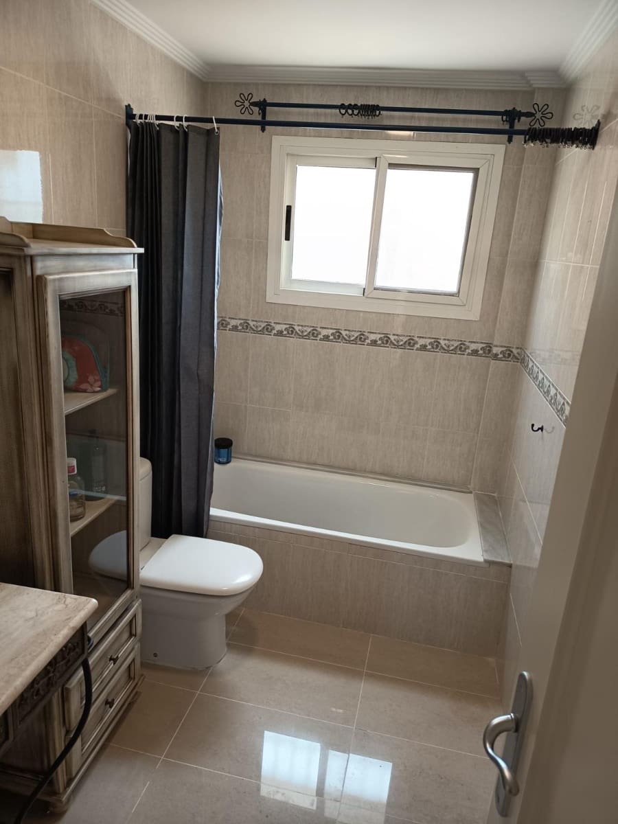 3 quarto Moradia para venda em Arenales del Sol com piscina garagem - 740 000 € (Ref: 9427189)