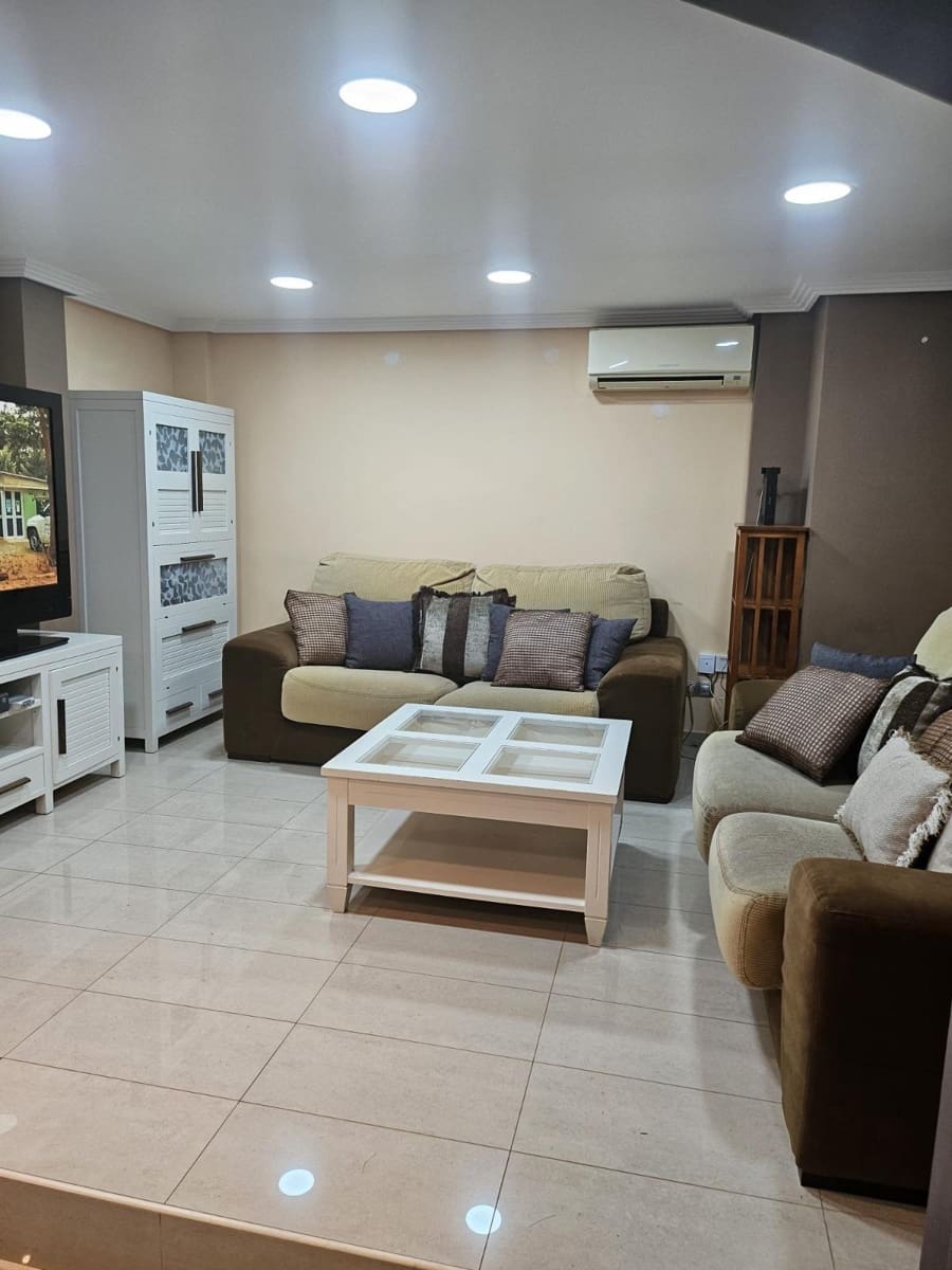 3 quarto Moradia para venda em Arenales del Sol com piscina garagem - 740 000 € (Ref: 9427189)