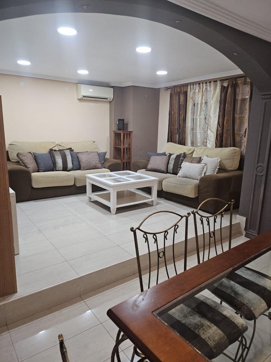 3 quarto Moradia para venda em Arenales del Sol com piscina garagem - 740 000 € (Ref: 9427189)