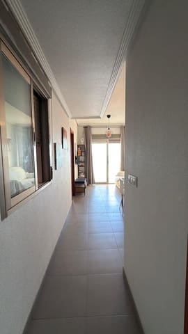 2 slaapkamer Flat te huur in Guardamar del Segura met garage - € 850 (Ref: 9450663)