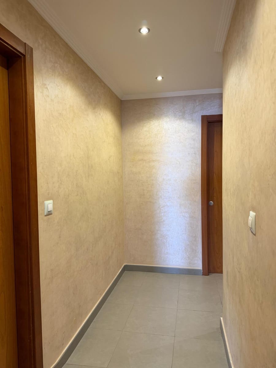 2 makuuhuone Asunto vuokrattavana paikassa Guardamar del Segura mukana 
autotalli - 850 € (Ref: 9450663)