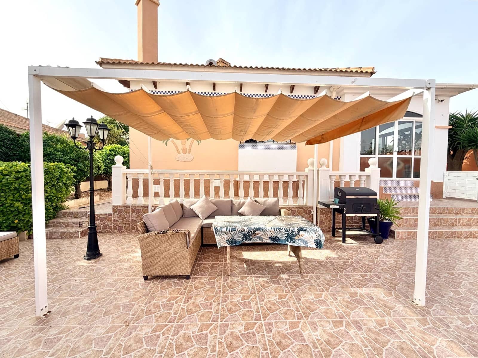 3 makuuhuone Huvila myytävänä paikassa San Fulgencio mukana uima-altaan - 359 999 € (Ref: 9494601)