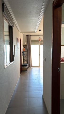 2 slaapkamer Appartement te koop in Guardamar Playa, Guardamar del Segura met garage - € 260.000 (Ref: 9494602)