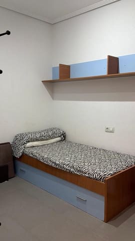 2 slaapkamer Appartement te koop in Guardamar Playa, Guardamar del Segura met garage - € 260.000 (Ref: 9494602)