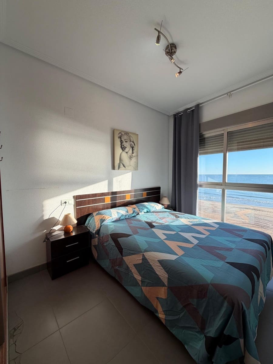 2 bedroom Apartment for sale in Guardamar del Segura with garage - € 260,000 (Ref: 9494602)