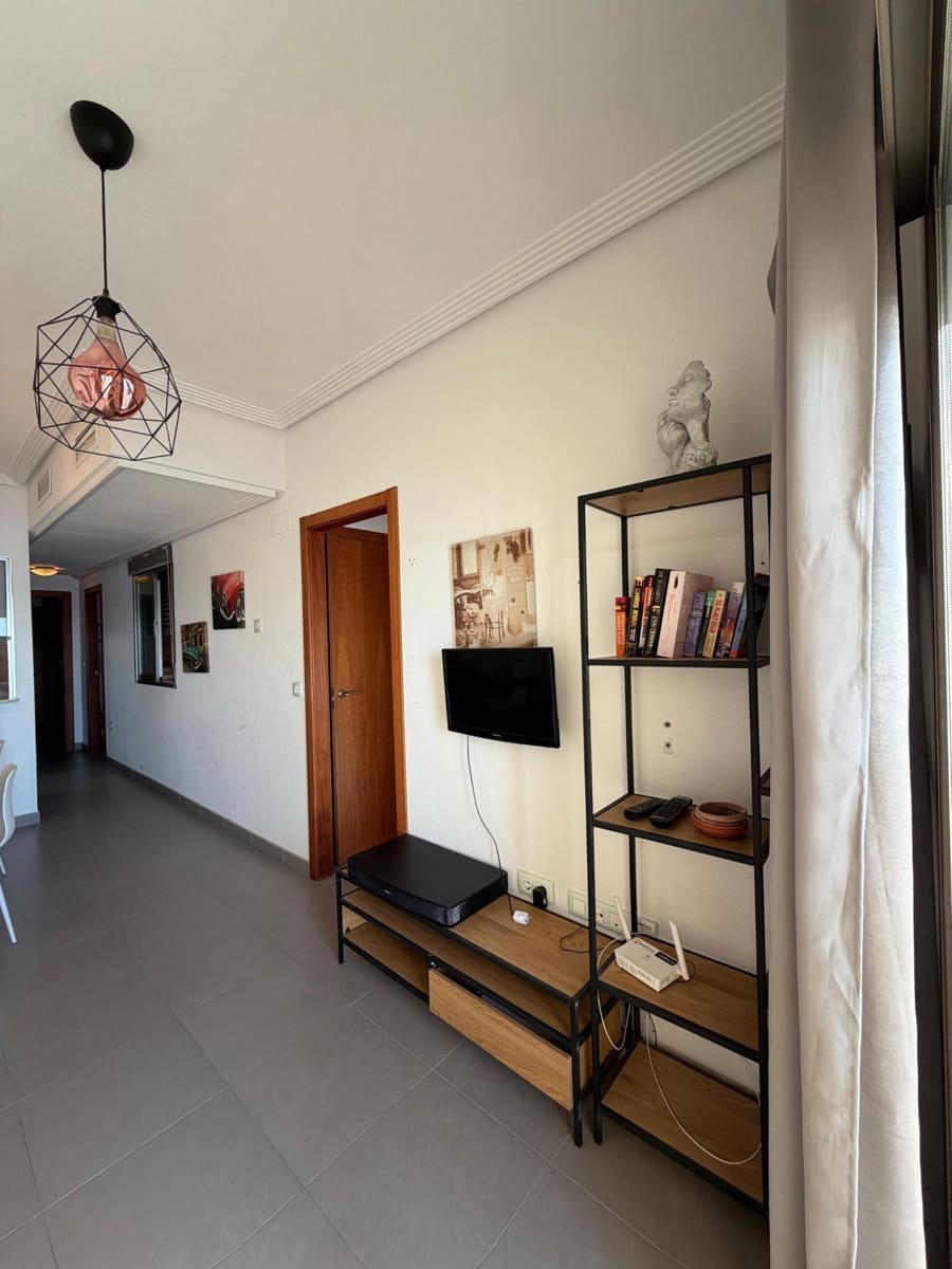 2 bedroom Apartment for sale in Guardamar del Segura with garage - € 260,000 (Ref: 9494602)