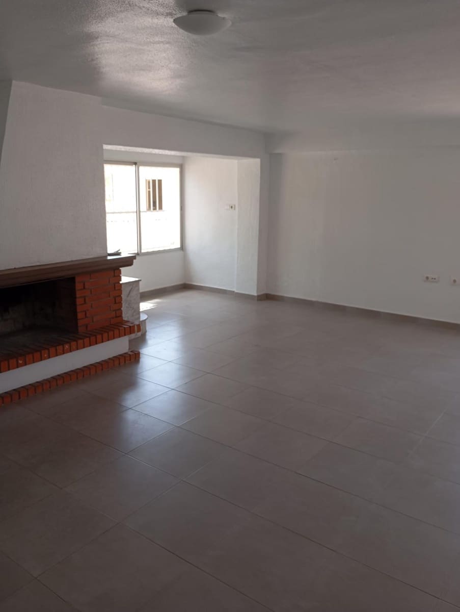 Chalet de 6 habitaciones en Elche / Elx en venta con piscina - 455.000 € (Ref: 9494603)