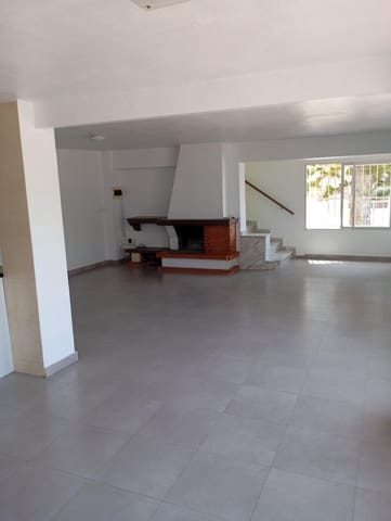 Chalet de 6 habitaciones en Peña de las Águilas, Elche / Elx en venta con piscina - 455.000 € (Ref: 9494603)