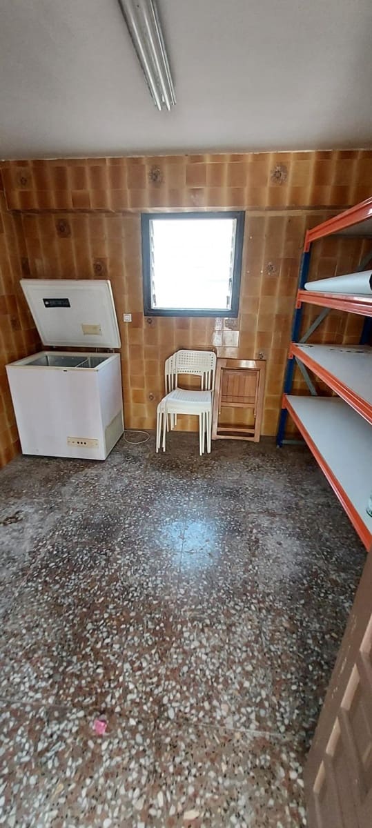 Chalet de 6 habitaciones en Elche / Elx en venta con piscina - 455.000 € (Ref: 9494603)