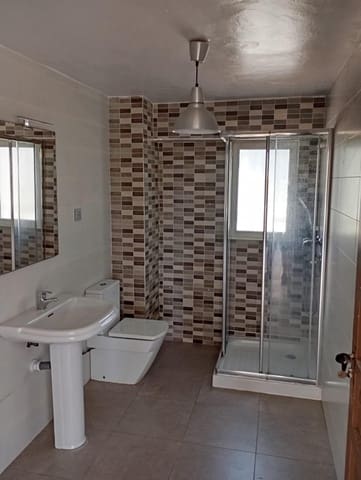 Chalet de 6 habitaciones en Peña de las Águilas, Elche / Elx en venta con piscina - 455.000 € (Ref: 9494603)