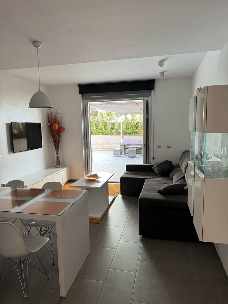 2 soveværelse Lejlighed til salg i La Mata med swimmingpool - € 350.000 (Ref: 9508858)