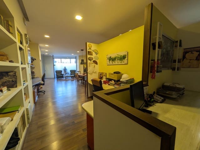 Erhverv til salg i Centro, Elche / Elx - € 105.000 (Ref: 9533711)