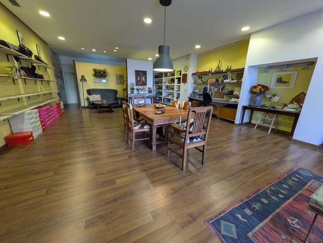 Erhverv til salg i Centro, Elche / Elx - € 105.000 (Ref: 9533711)