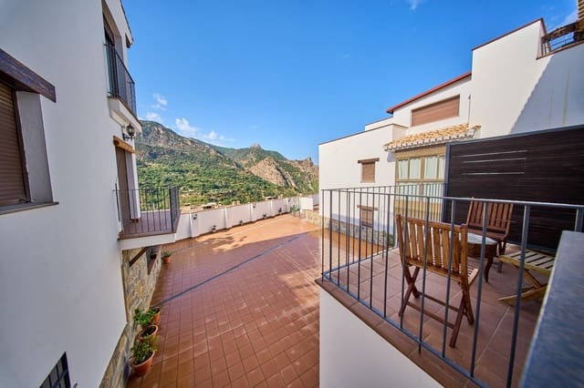 2 Zimmer Wohnung zu verkaufen in Güéjar Sierra mit Pool Garage - 144.900 € (Ref: 10004114)
