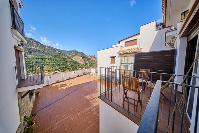 2 Zimmer Wohnung zu verkaufen in Güéjar Sierra mit Pool Garage - 144.900 € (Ref: 10004114)