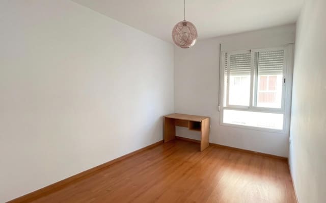 2 sovrum Lägenhet till salu i Cogollos Vega - 104 900 € (Ref: 10005783)