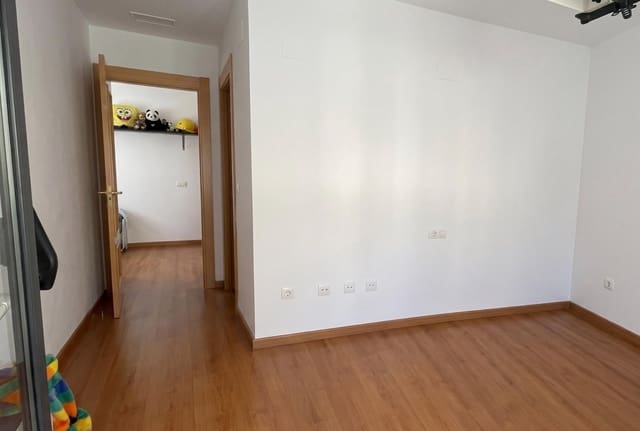 2 sovrum Lägenhet till salu i Cogollos Vega - 104 900 € (Ref: 10005783)