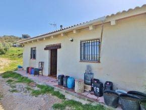 Grunde uden byggetilladelser til salg i Jayena - € 93.000 (Ref: 10005785)