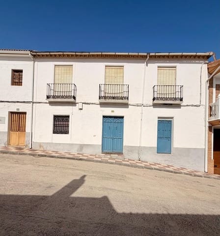 5 bedroom Townhouse for sale in Torre-Cardela - € 65,000 (Ref: 10009258)