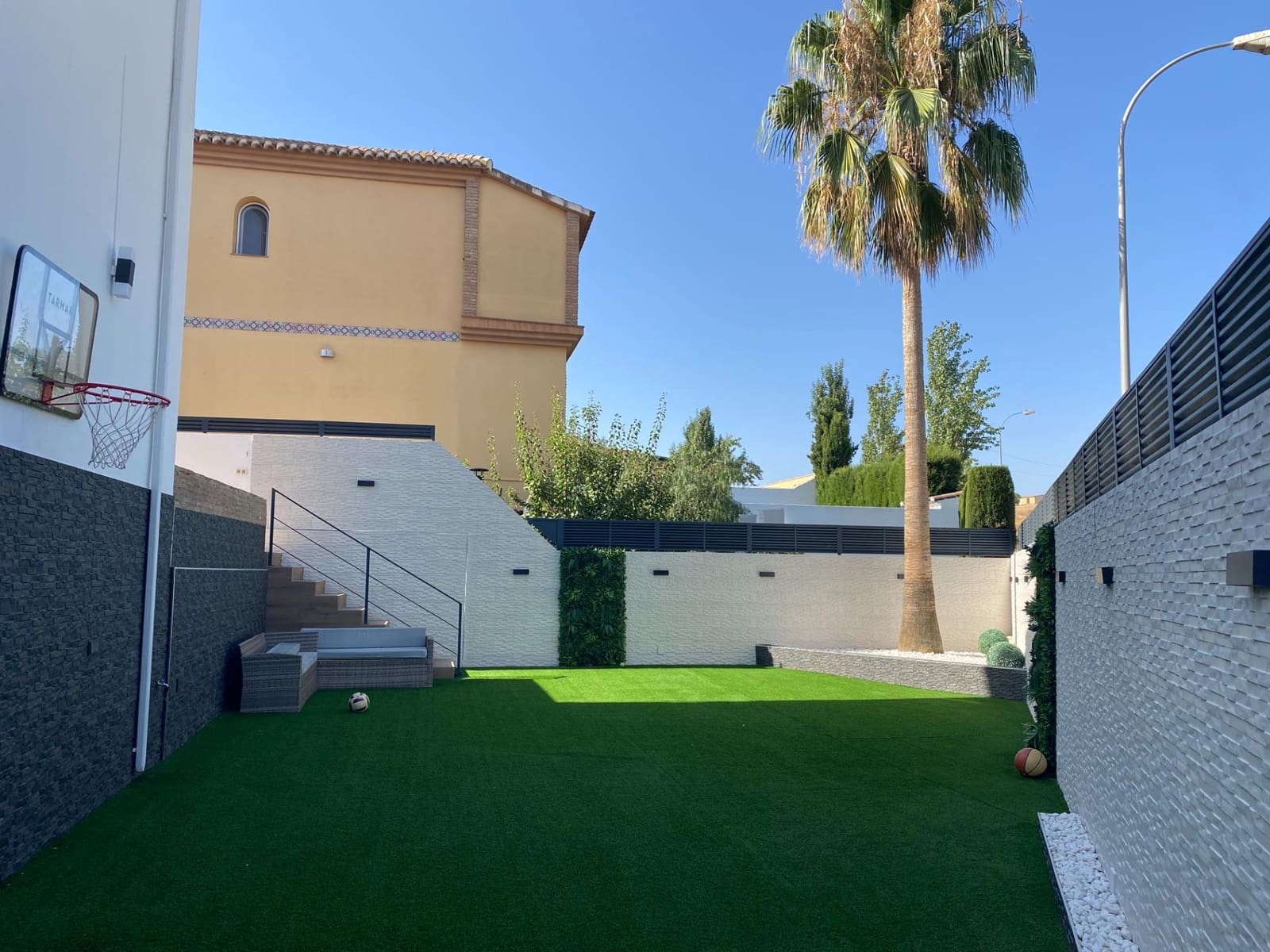 3 quarto Moradia para venda em Alhendin com piscina garagem - 395 000 € (Ref: 10013489)