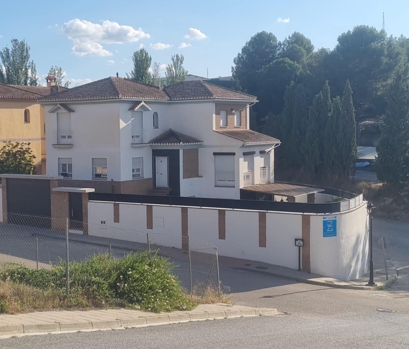 3 quarto Moradia para venda em Alhendin com piscina garagem - 395 000 € (Ref: 10013489)
