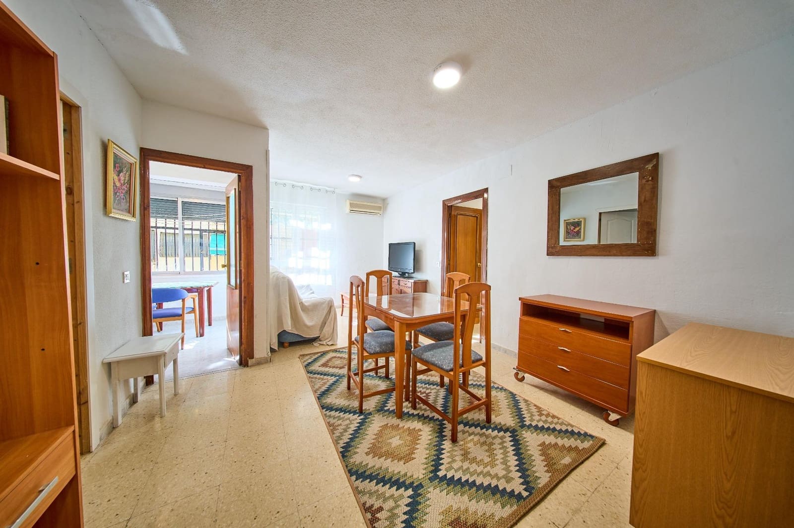 3 sovrum Lägenhet att hyra i Granada stad - 200 € (Ref: 10013490)