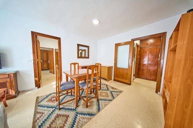 3 sovrum Lägenhet att hyra i Granada stad - 200 € (Ref: 10013490)