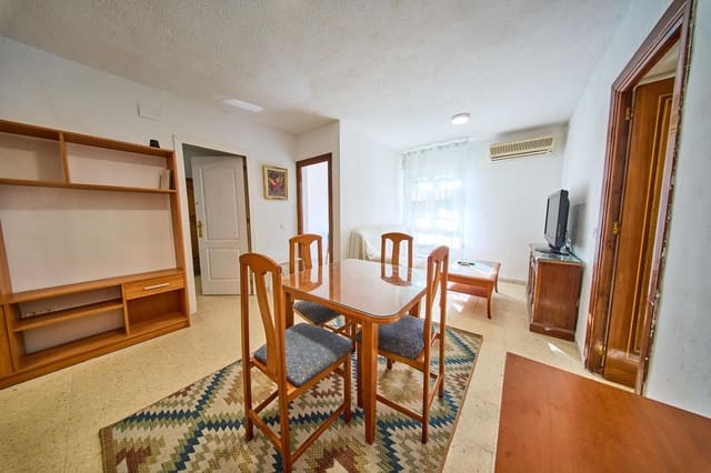 3 sovrum Lägenhet att hyra i Granada stad - 200 € (Ref: 10013490)