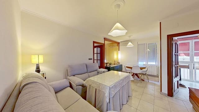 4 soverom Leilighet til leie i Granada by - € 1 200 (Ref: 10017664)