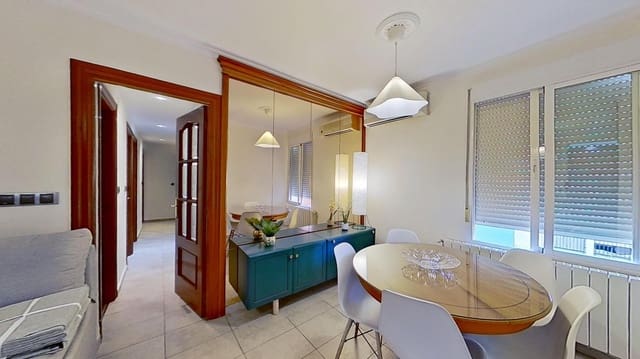 4 soverom Leilighet til leie i Granada by - € 1 200 (Ref: 10017664)