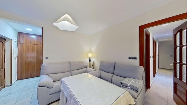 4 soverom Leilighet til leie i Granada by - € 1 200 (Ref: 10017664)