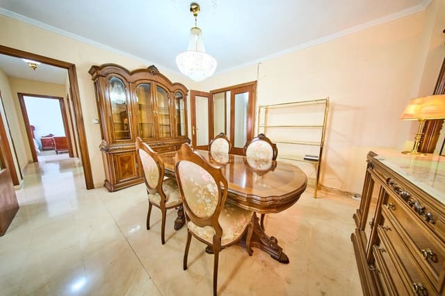 3 camera da letto Appartamento in vendita in Pajaritos - Plaza de Toros, Granada città - 280.000 € (Rif: 10017665)