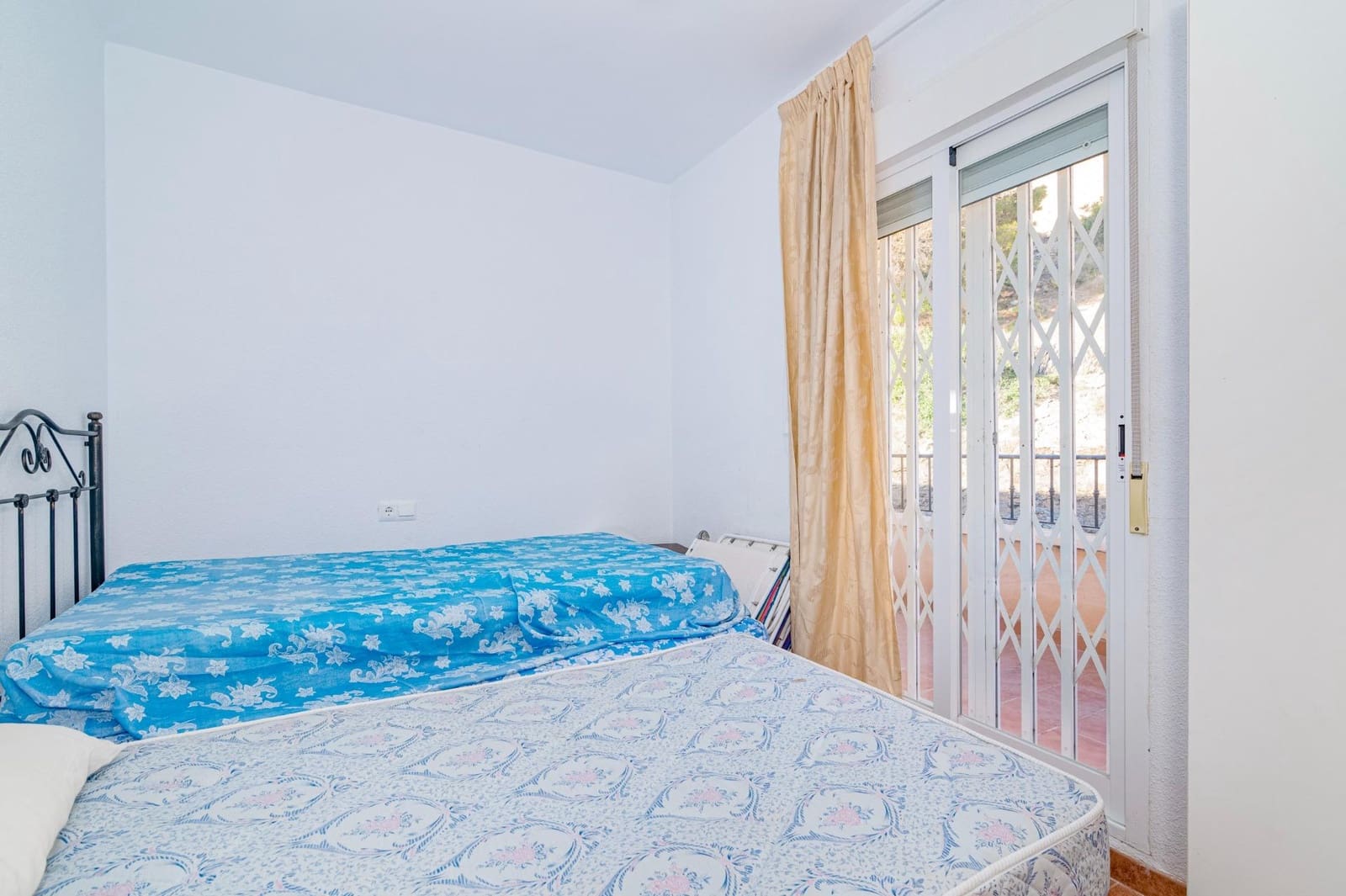 4 slaapkamer Huis te koop in Albunol met garage - € 214.900 (Ref: 10021104)