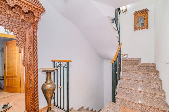 4 slaapkamer Huis te koop in Albuñol met garage - € 214.900 (Ref: 10021104)