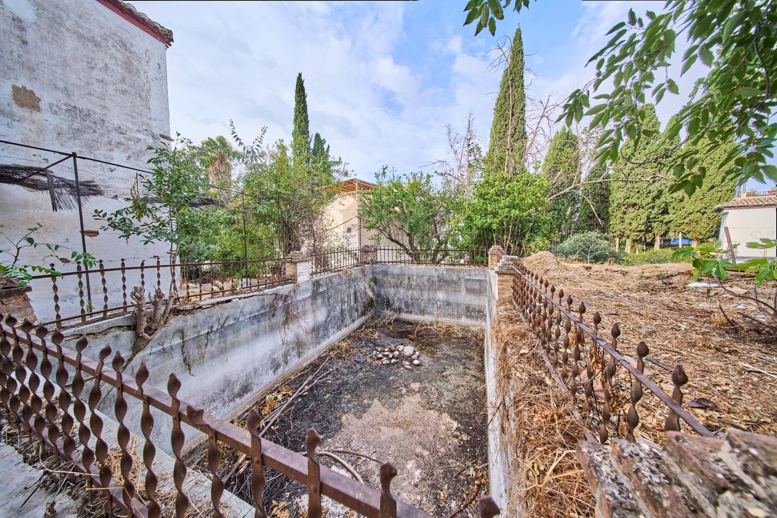 3 soveværelse Villa til salg i Granada by med swimmingpool - € 580.000 (Ref: 10024365)