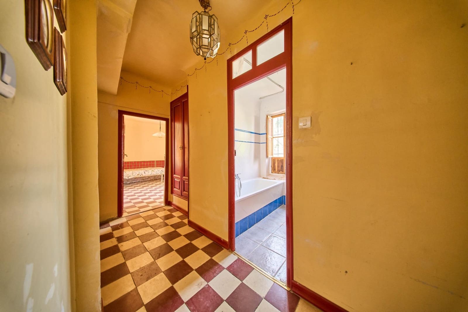 3 soveværelse Villa til salg i Granada by med swimmingpool - € 580.000 (Ref: 10024365)