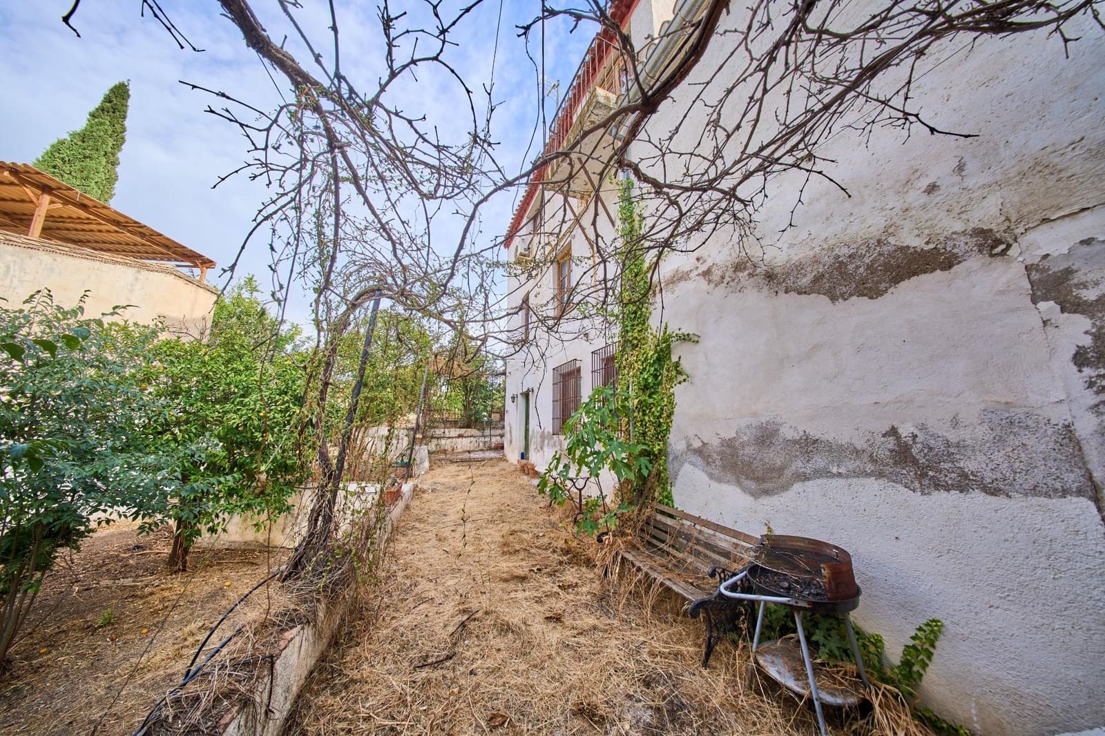 3 soveværelse Villa til salg i Granada by med swimmingpool - € 580.000 (Ref: 10024365)