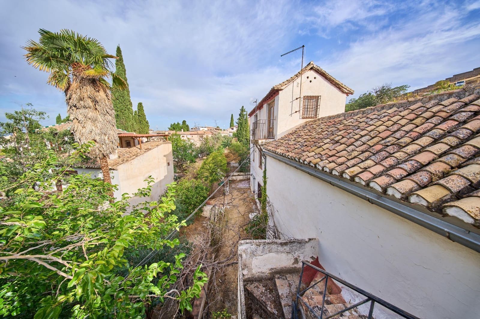 3 soveværelse Villa til salg i Granada by med swimmingpool - € 580.000 (Ref: 10024365)