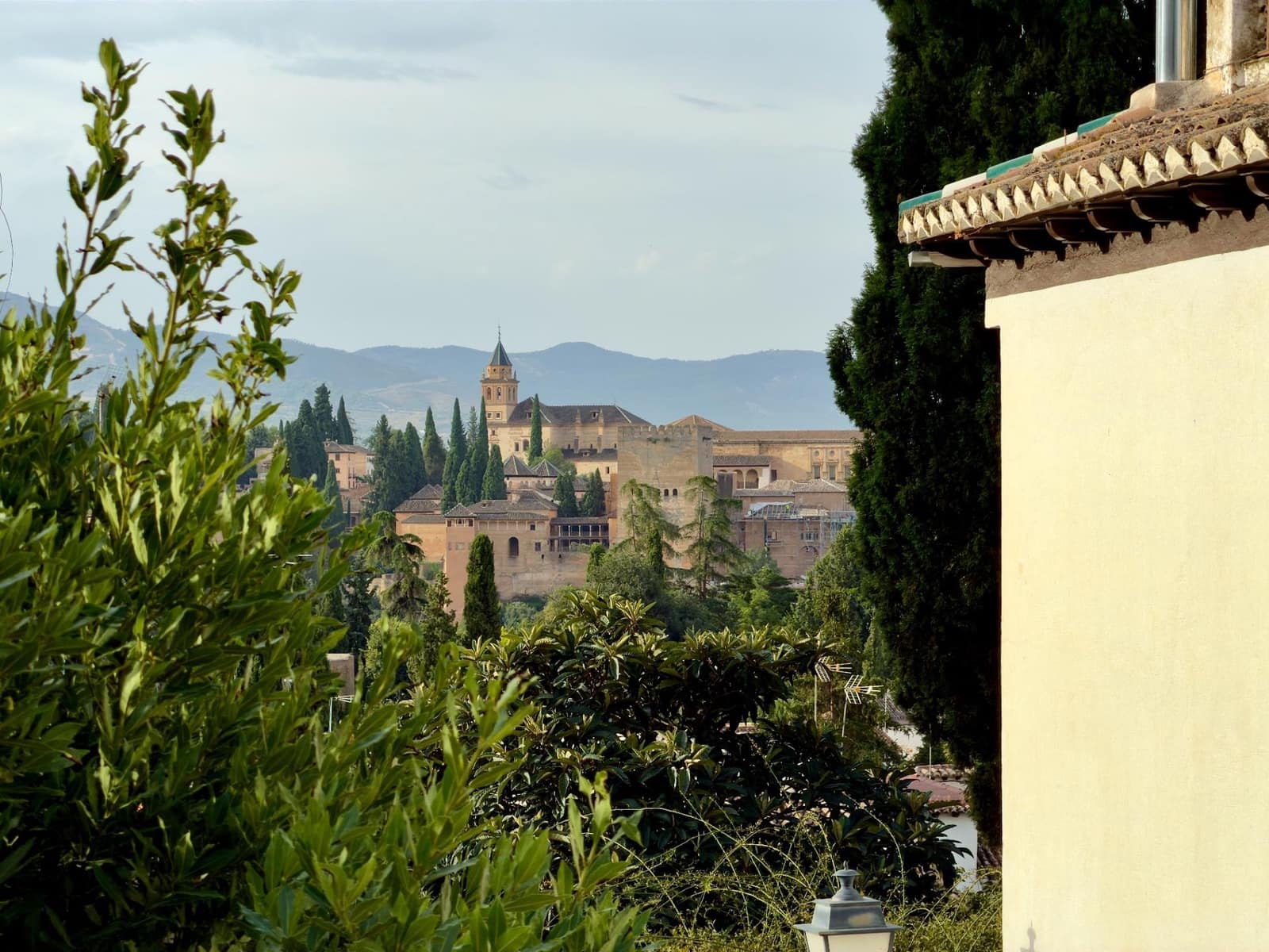 3 soveværelse Villa til salg i Granada by med swimmingpool - € 580.000 (Ref: 10024365)