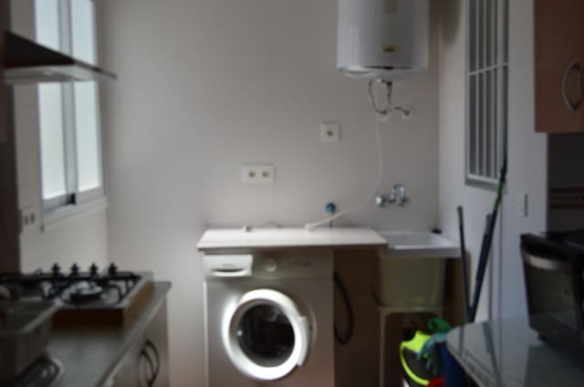 Appartement de 3 chambres à louer à Grenade ville - 900 € (Ref: 10025912)